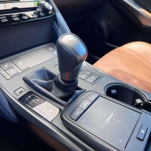 Lexus IS 300 full