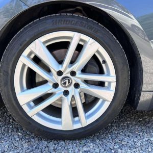 Lexus IS 300 full